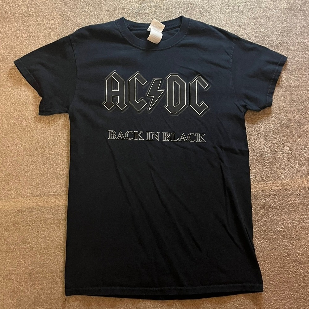 ACDC Back in Black Graphic T-Shirt Mens Small Band Tee Rock N Roll Rock Music